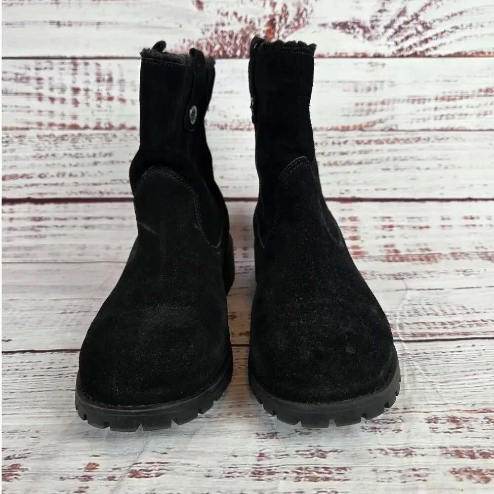 BJORNDAL Women's Kaidee Aspen Black Suede Boots 8 Comfort Slip on Neutral Basic